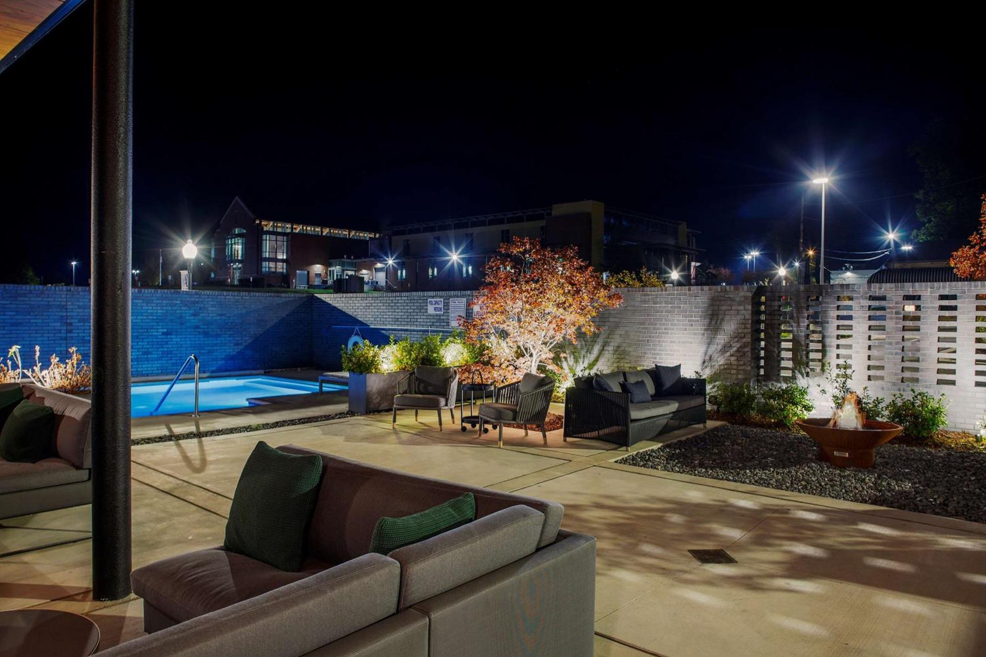 The Haywood, Tapestry Collection By Hilton Hotel El Dorado Bagian luar foto